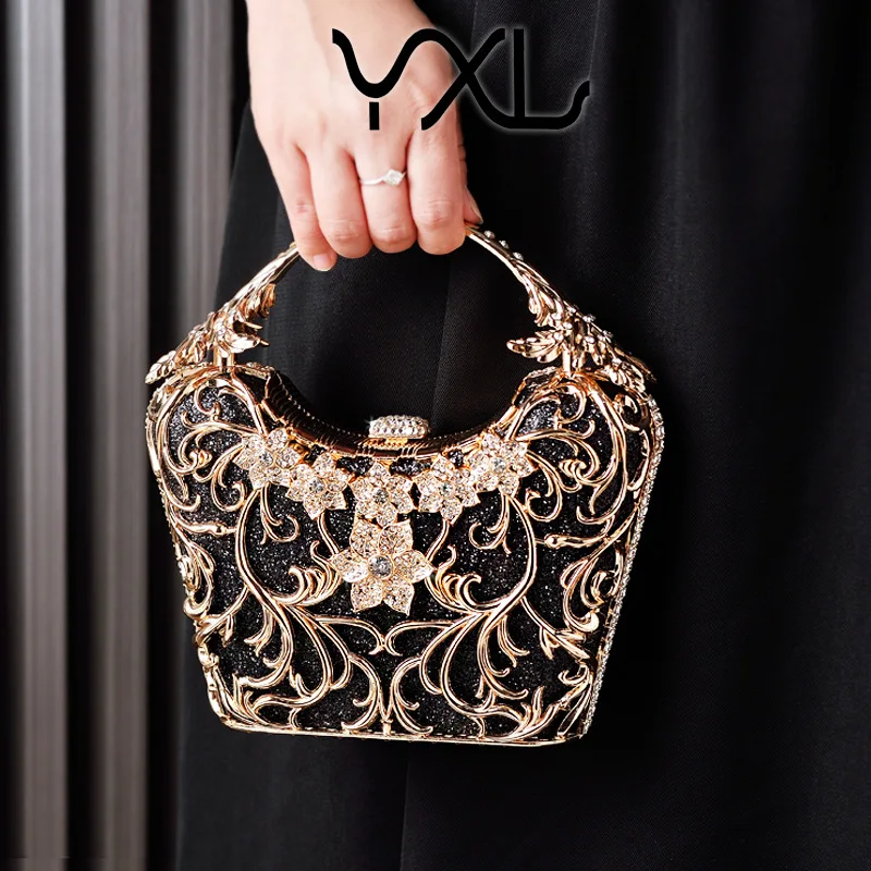 New Fashionable and Versatile Black Dinner Bag High-end Hollow Party Clutch Bag Shiny Banquet Bag Design תיקים לנשים מיוחדים