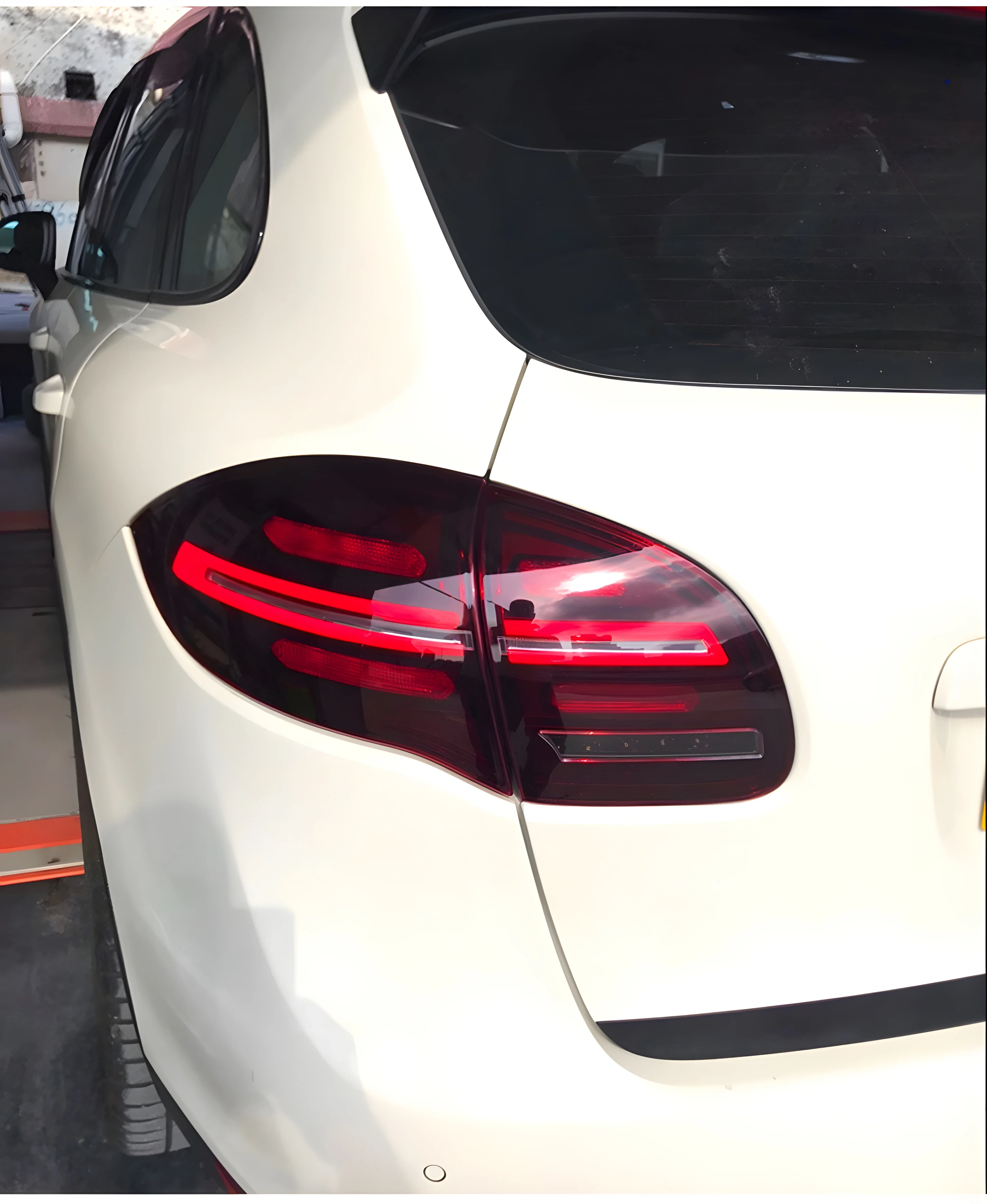 Car Taillights Assembly for Porsche Cayenne 2011-2014 Auto Led Back Lamps Upgrade High Configuration Plug and Play Accessories