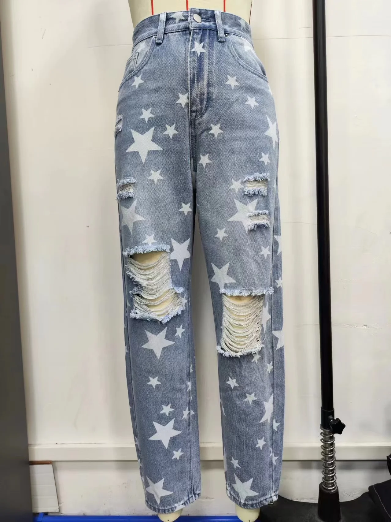 Women\'s Jeans 2024 Spring Fashion Star Print Button Pocket Design High Waist Casual Distressed Straight Leg Jeans Y2k Streetwear