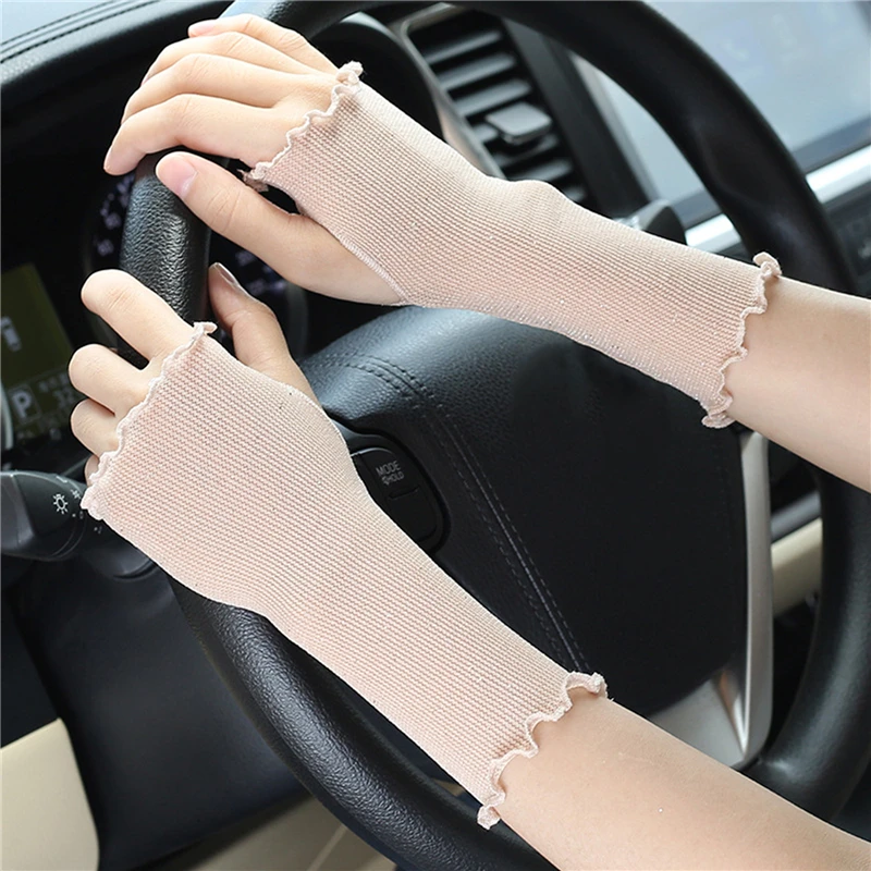 Summer Half Finger Gloves Women Sexy Mesh Lace Sunscreen Breathable Gloves Thin Driving Cycling Thin And High Elasticity Gloves