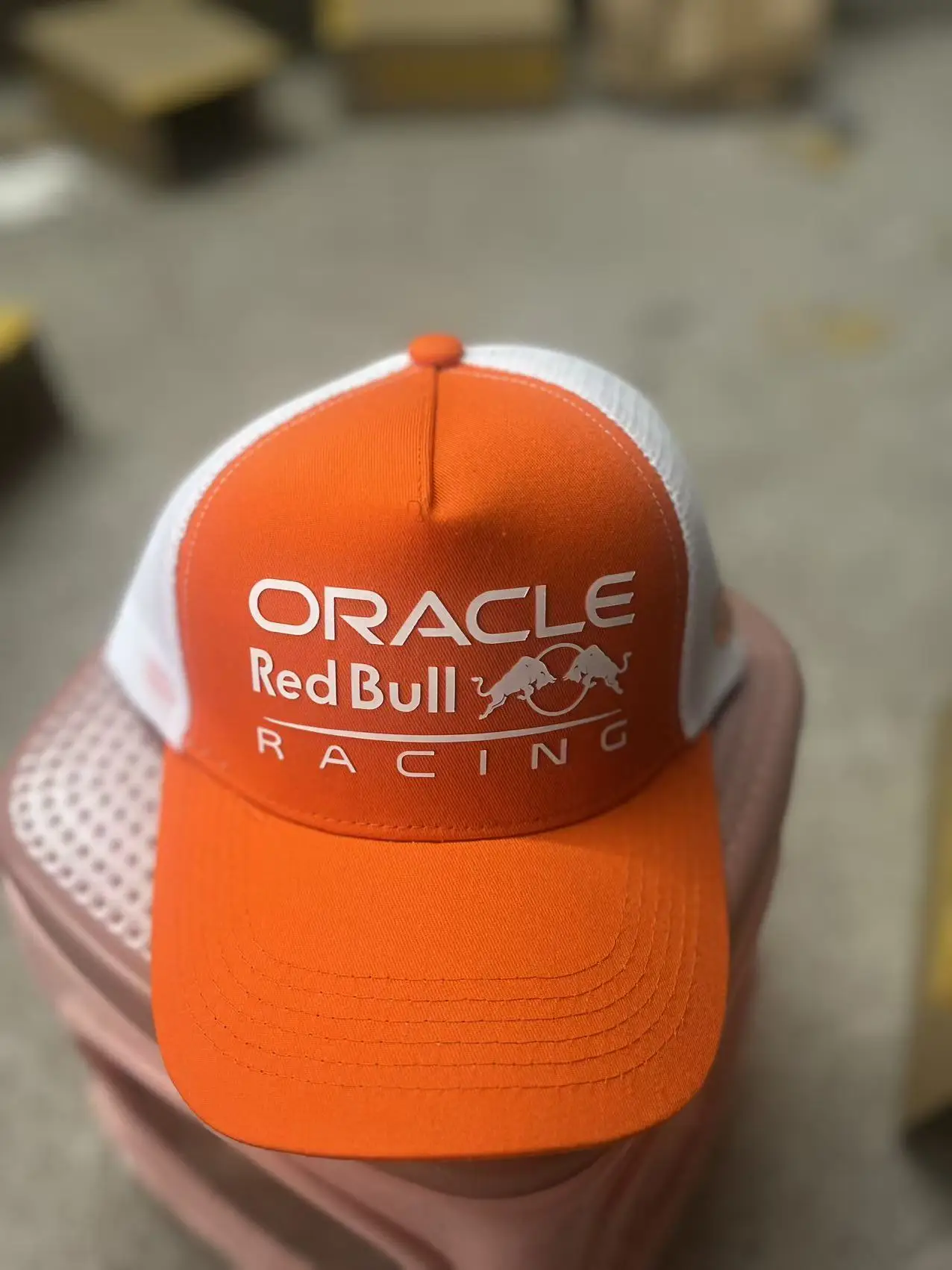 2025 nuevo sombrero de toro rojo checo Perez Red Bull Racing sombrero de carreras para hombres y mujeres al aire libre Red Bull sombrero para el sol Red Bull gorra de béisbol