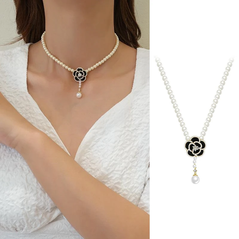 Fashion Vintage Elegant Imitation Pearl Camellia Necklace Flower Clavicle Chain For Women Light Luxury Wedding Jewelry Gifts