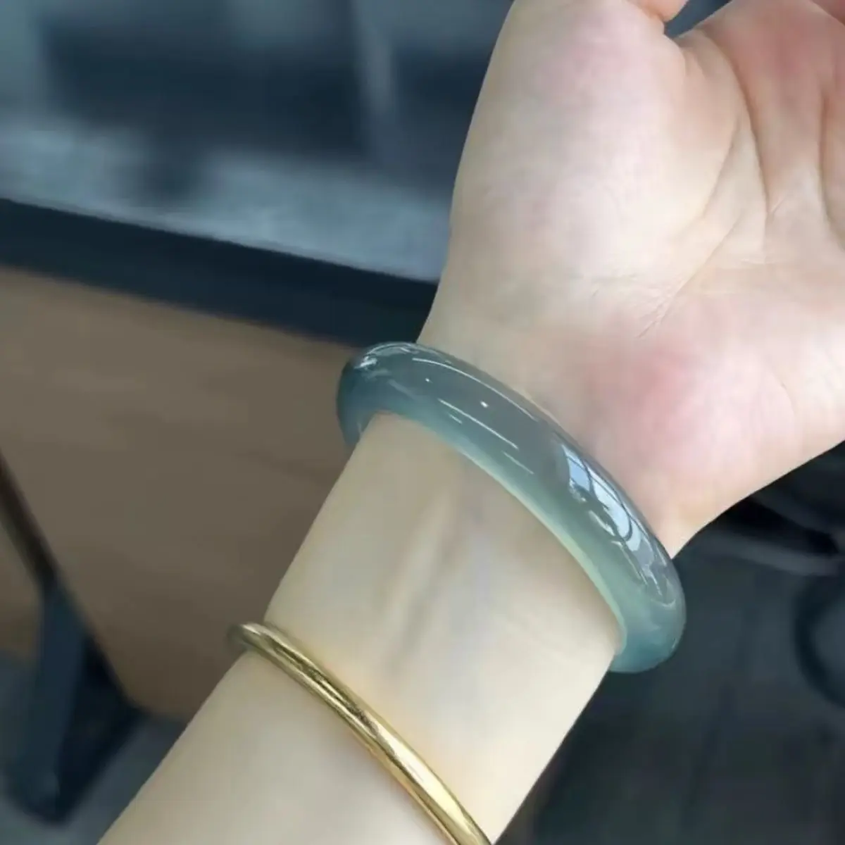 

Ice Through Dress Bracelet Jade