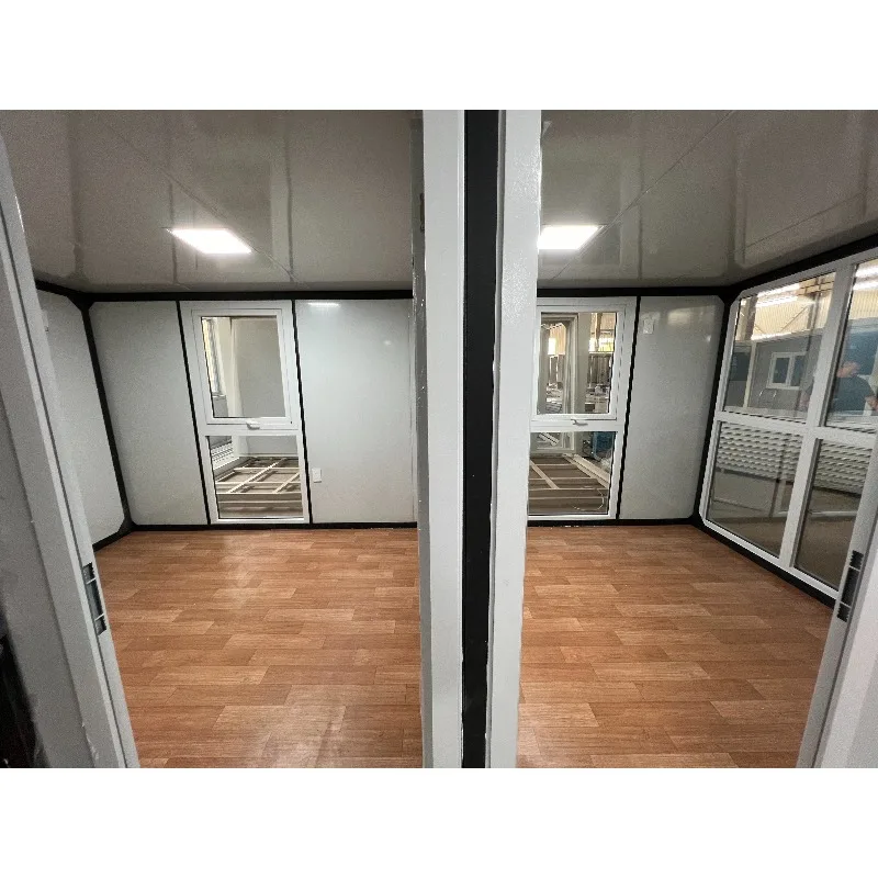 China Container House Prefabricated Container Home Outdoor Movable Luxury Living Container House Modular Portable Tiny Home