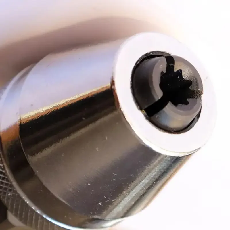 

6 13mm Stud Extractor Tool for Broken Bolt and Screw Removal Compatible with Wrenches and Pliers for Efficient Extraction