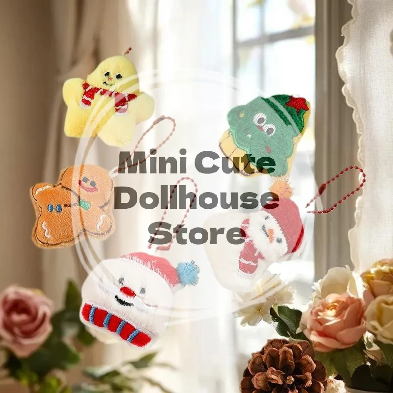 

Festive Plush Santa Claus and Snowman Keychain; Cartoon Backpack Ornament; Gift Item for Christmas and New Year.