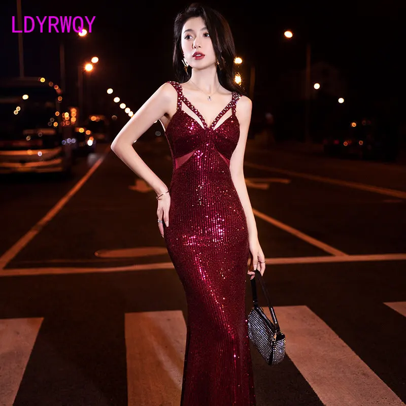 

2022 socialite sexy dress long style slimming fish tail Spaghetti Strap Knee-Length Polyester