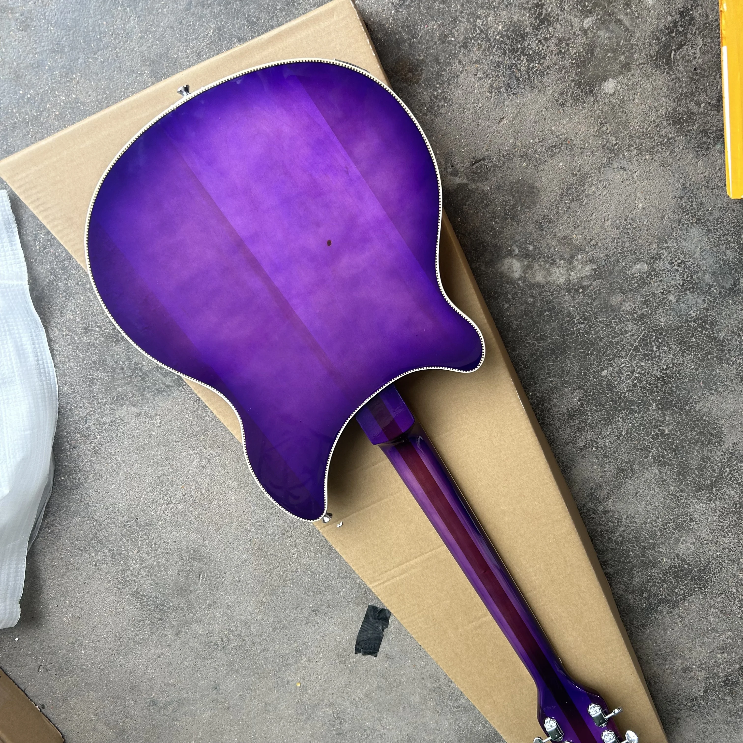 Nueva guitarra eléctrica morada 360, venta al por mayor y al por menor.