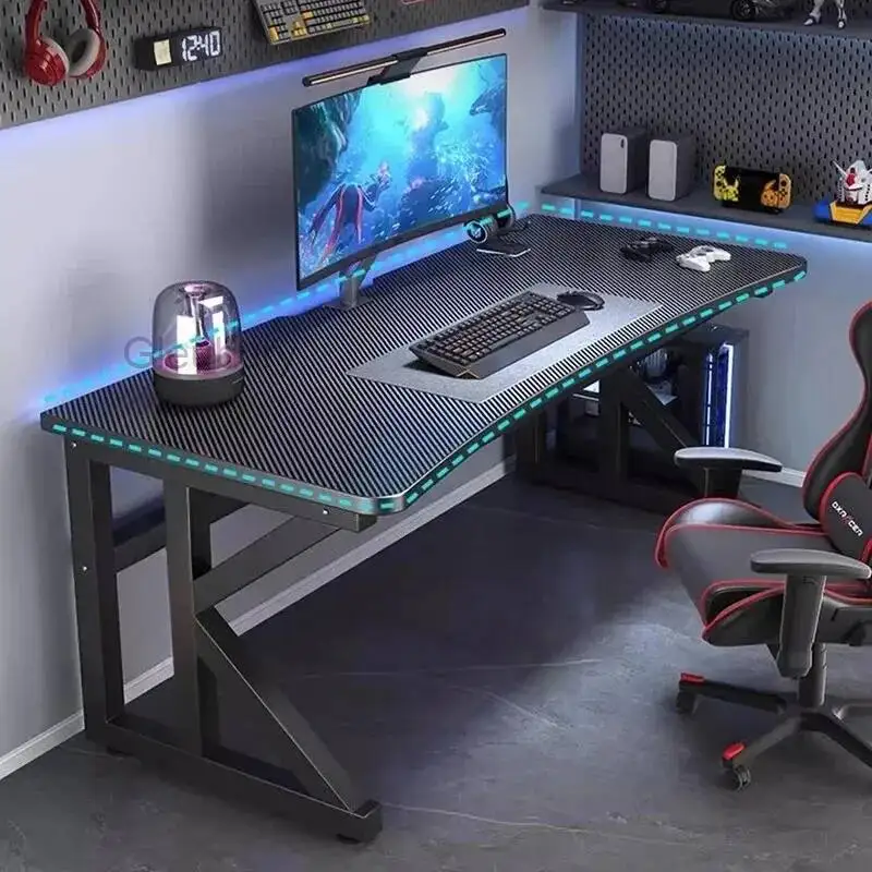 

Аксессуары для ПК: игровые компьютерные столы, эргономичные клавиатуры, столы для хранения, подставки для мониторов, подставки для ноутбуков, мебель для гостиных и офисов.