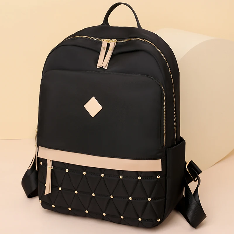 

High Quality Large Capacity Backpack Fashion Anti-theft Travel Back Pack 2024 Rivet School Bag Casual Lides Shoulder Bags Sac