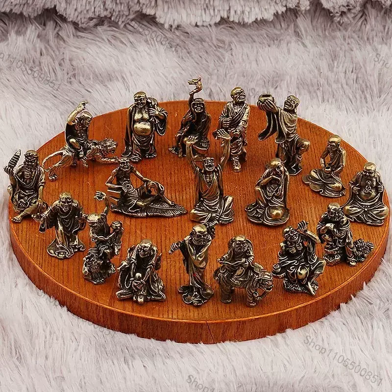 Brass eighteen Arhat Buddha statues subdue the dragon and subdue the tiger Arhat ornaments Chinese creative desktop crafts