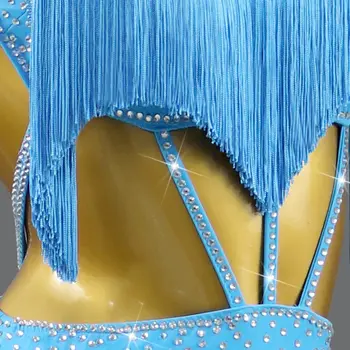 10 best sales Ragazza in abito da ballo latino - №10