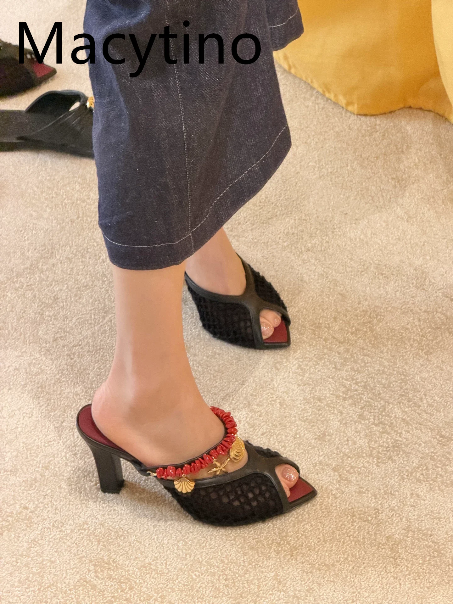 

2026 Sea-Shell Coral Embellishment Women's Mesh Hollow Slippers Beaded Crystal Mesh Peep-Toe High Heel Fashion Sandals
