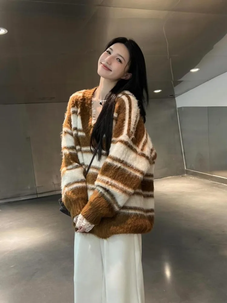 Ezgaga Knitted Sweater Women Striped V Neck 2024 Autumn Winter New Fashion Loose Stretch Pullover Female Jumper Casual