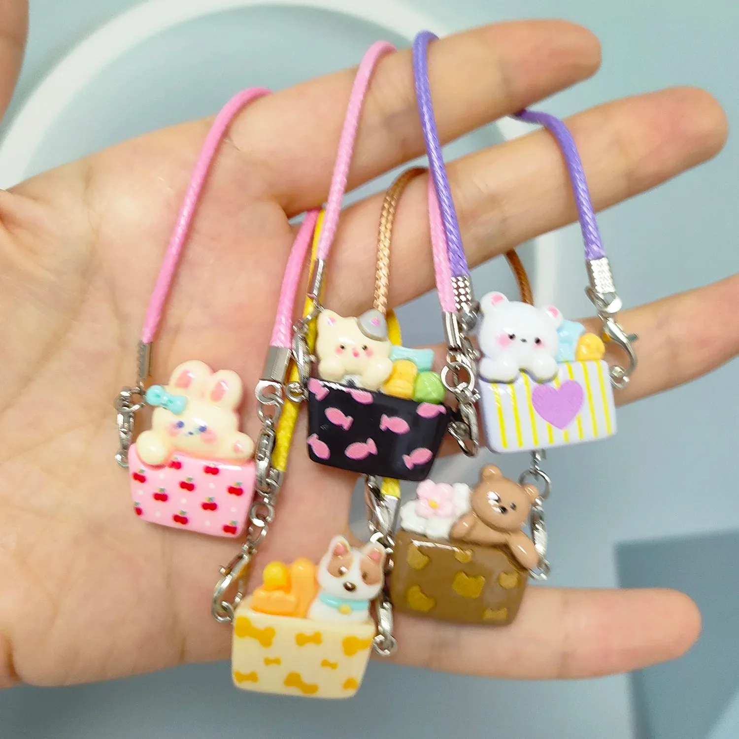 

Аксессуар для куклы Labubu: маленькая сумочка в виде мультяшного животного, подходит для Labubu 17 см, OB11 и Crybaby.