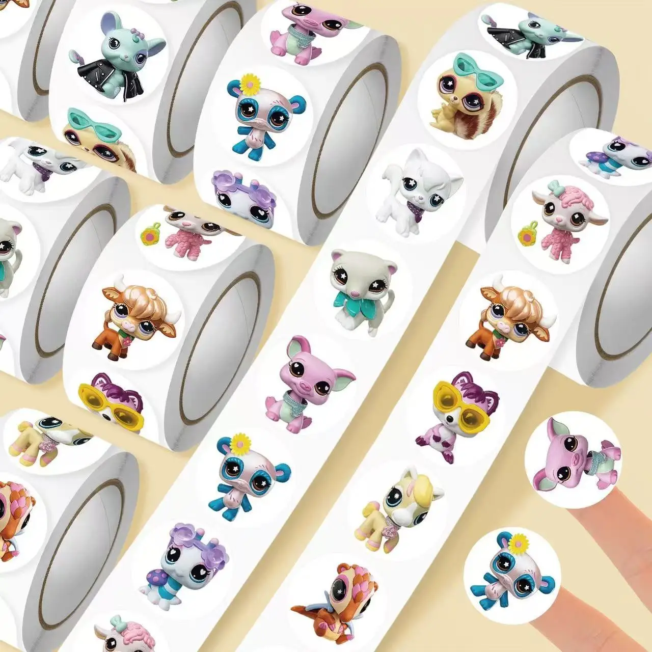 500pcs/Roll Cute Littlest Pet Shop Cartoon Sticker DIY Skateboard Laptop Guitar Phone Car Seal Label Decals Decoration