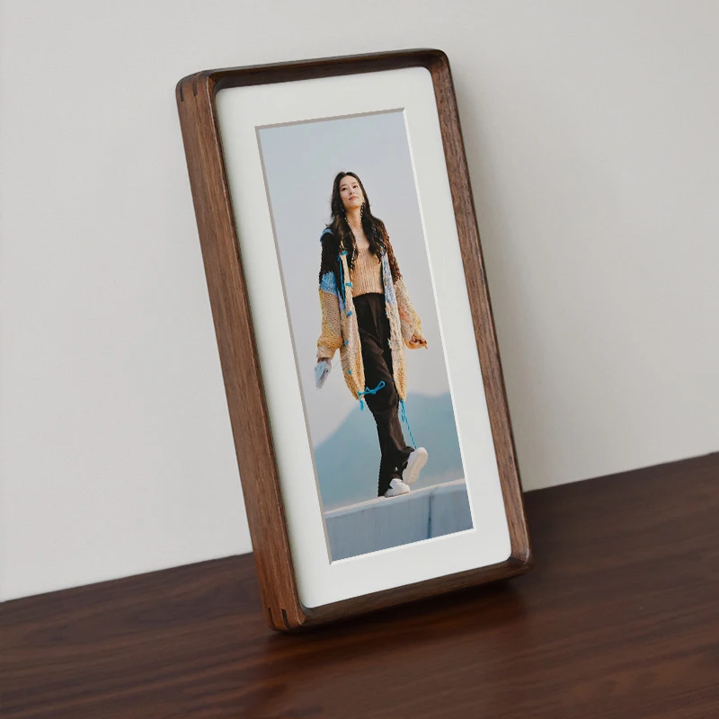 エレガントな無垢材ラウンドコーナートリプルフォトフレーム装飾額縁カップル、結婚式、婚約写真家の装飾用