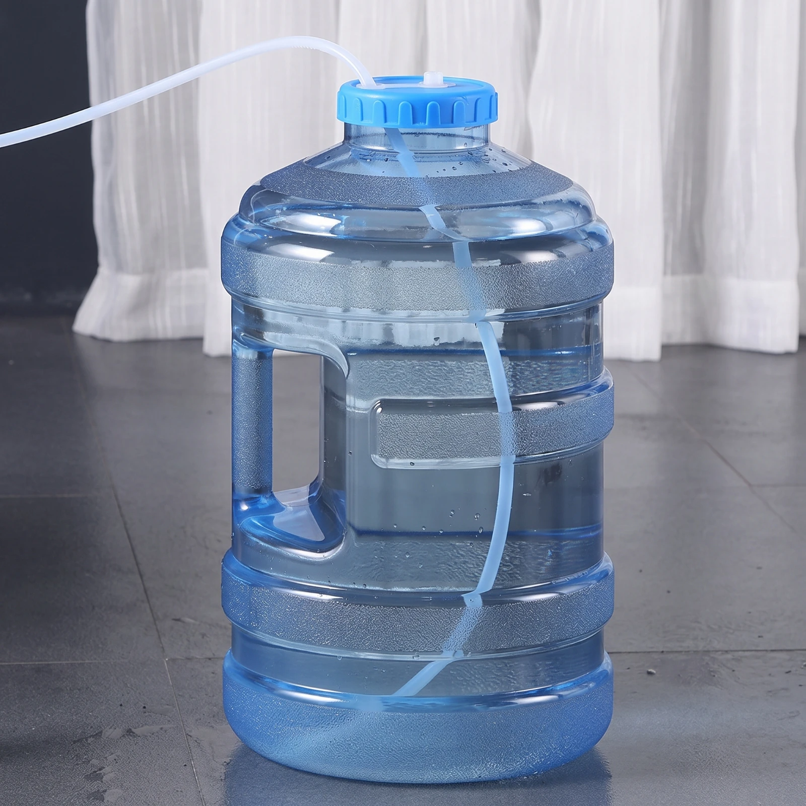 Water Jug with Handle Transparent Water Jug with Lid Dispenser Bottle with Hole Food Grade Portable for Tea Lovers, Kitchen