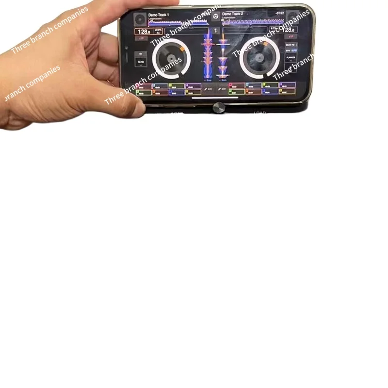 DDJ-FLX4 Integrated Controller Disk Recorder Supports Rekordbox and Serato Lite Software