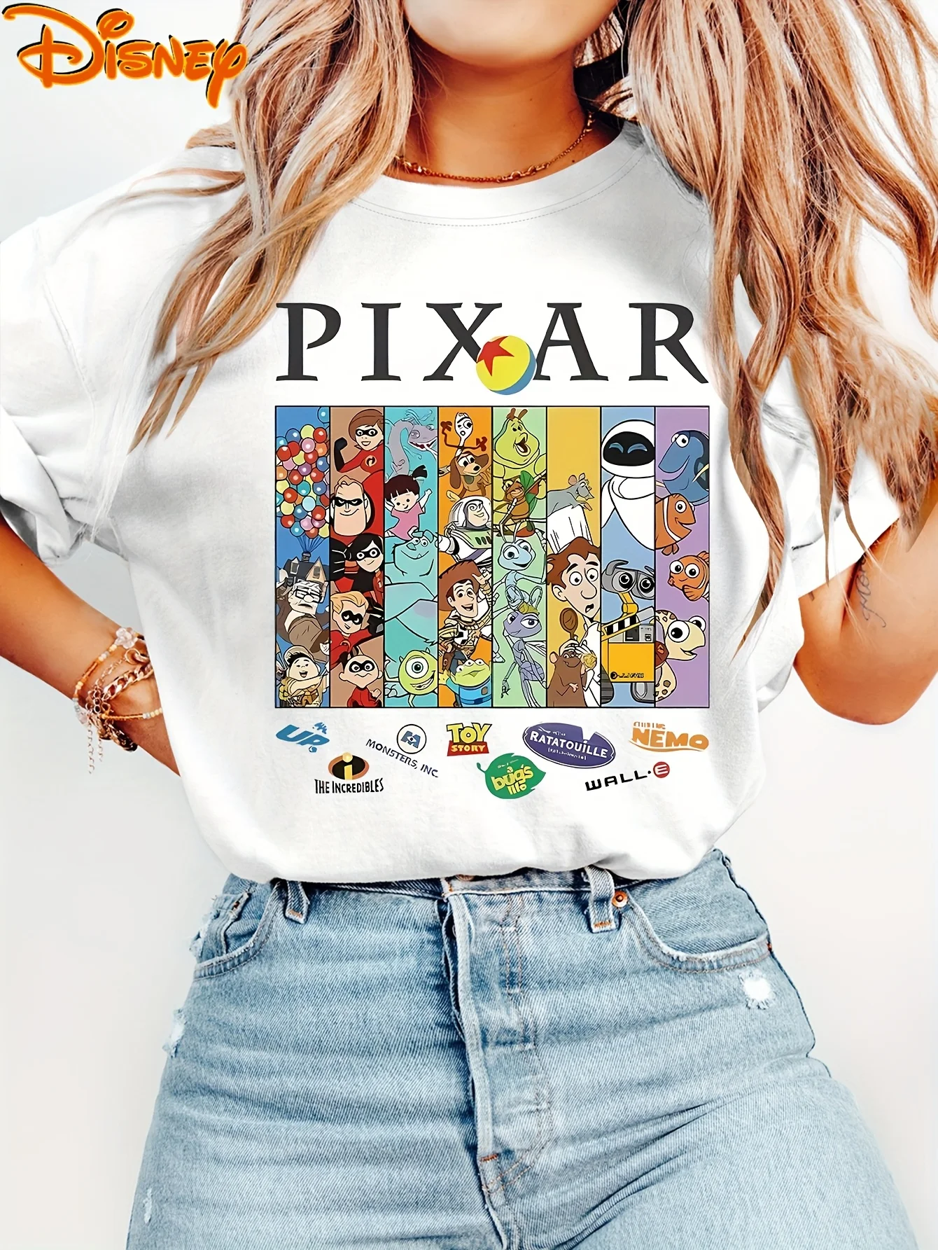 

2025 Disney Pattern Printed Women's Casual Comfortable Unique Smiling Face Black Round Neck Short Sleeve T-shirt