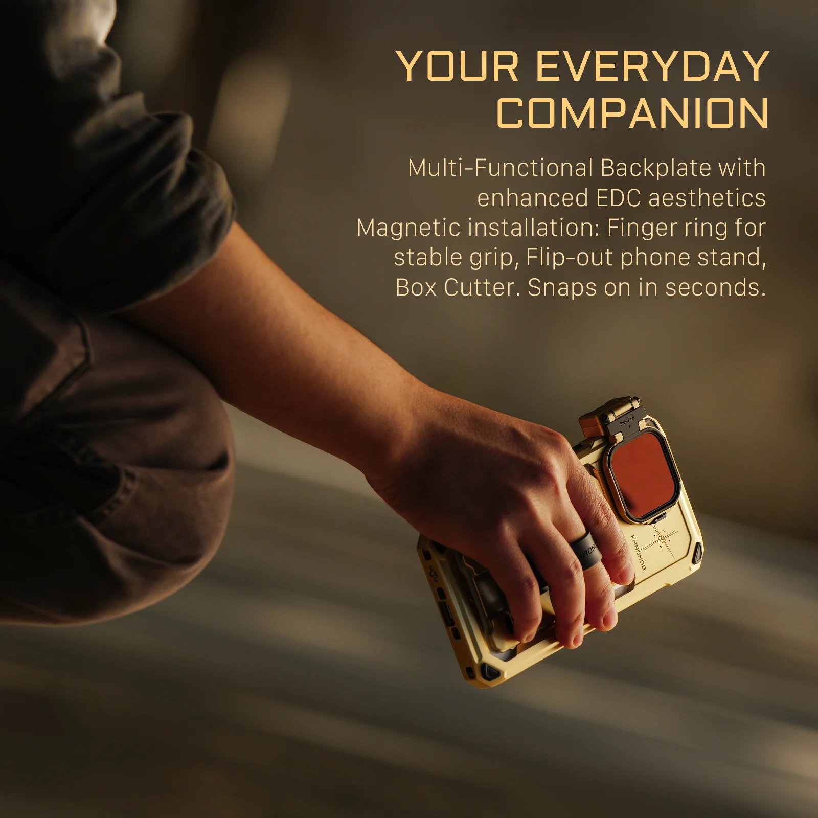TILTA Khronos x On the Roam Cage Kit لهاتف iPhone 16 Pro/Pro max Kit iPhone مع حافظة بطاقات مغناطيسية - ذهبي