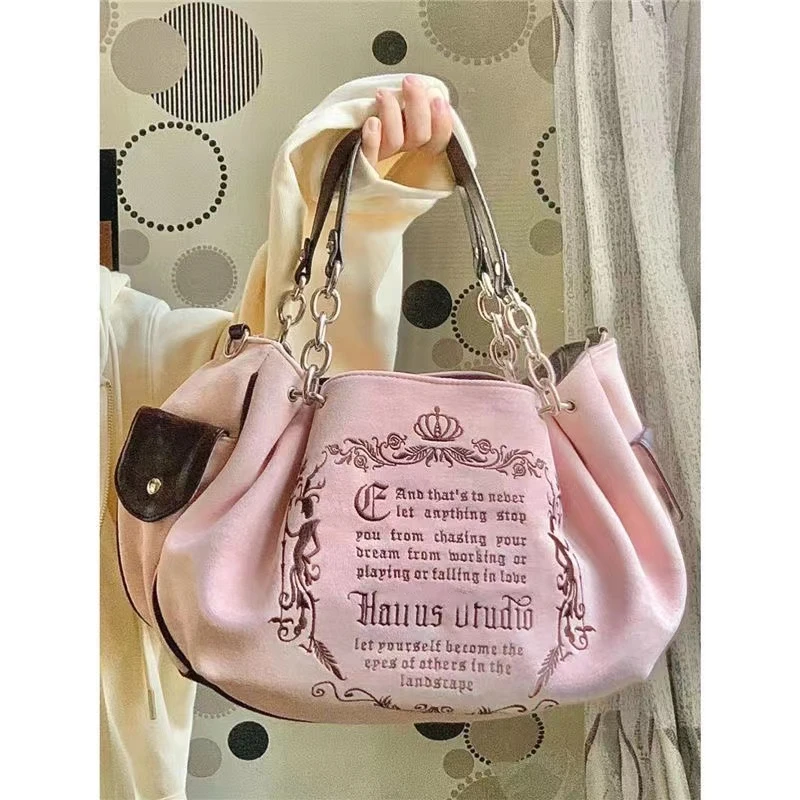 

Large Capaci Gothic Letter Embroidery Soft Velvet Chain Tote Bag Faionable ell aped Pumpkin Crossbody Bag for Youth