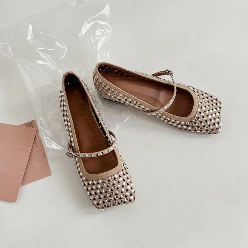 

Spring 2025 New French Retro Women's Mary Jane Shoes Square Toe Increase Rhine-Diamond Hollow Elegant Office Women Single Shoes