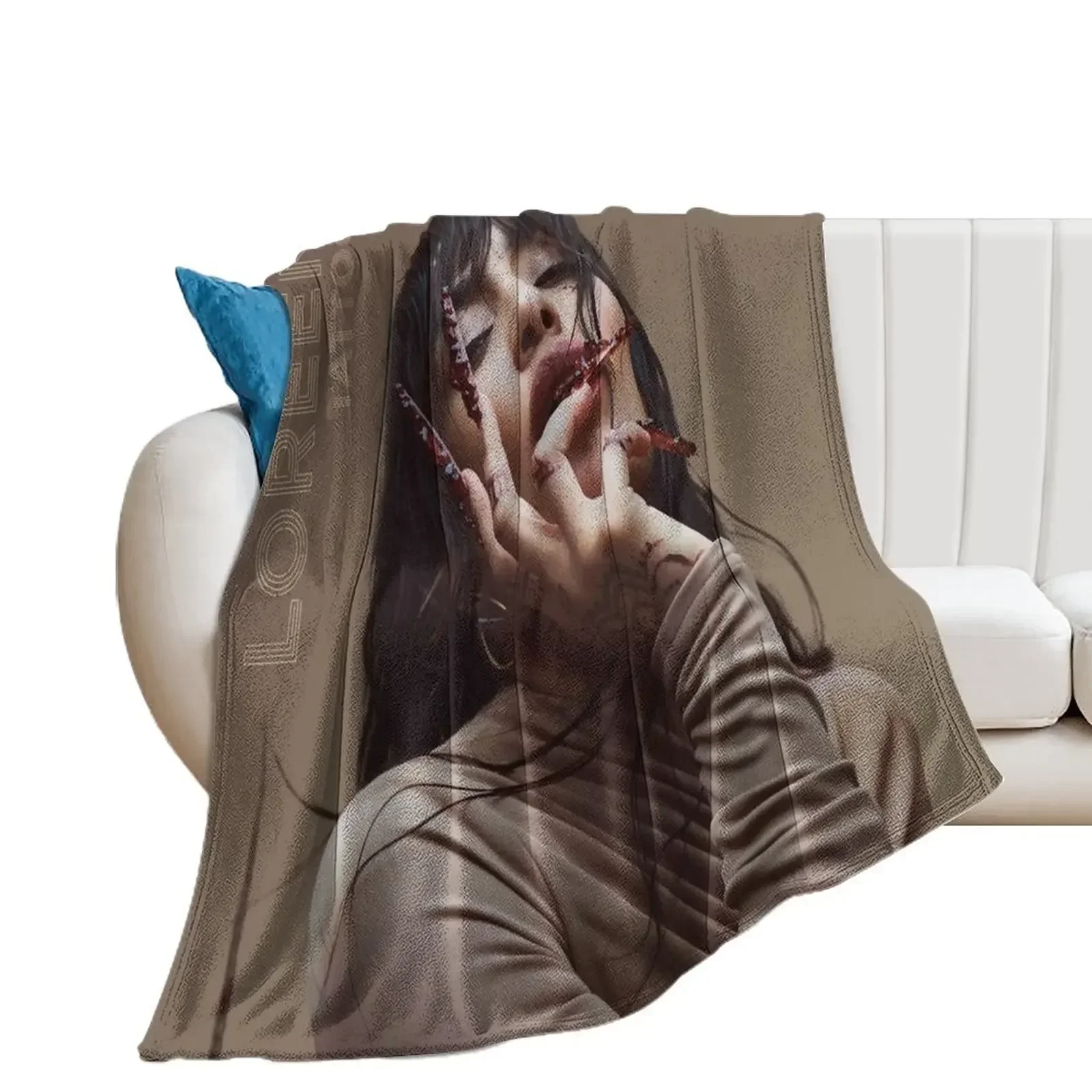 Loreen tattoo 2023 Classic T-Shir Throw Blanket Cute heavy to sleep valentine gift ideas Soft Big Blankets