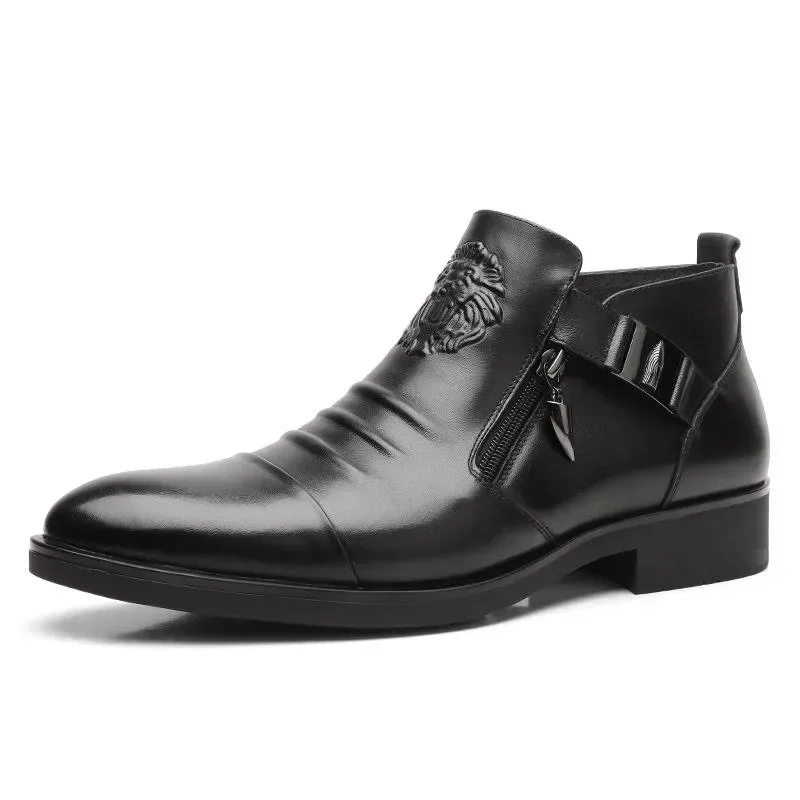 Botas de vaquero Vintage para hombre, botines Punk con correa de hebilla de cuero, puntiagudos, para motocicleta, buty do kostki sepatu pria, color negro