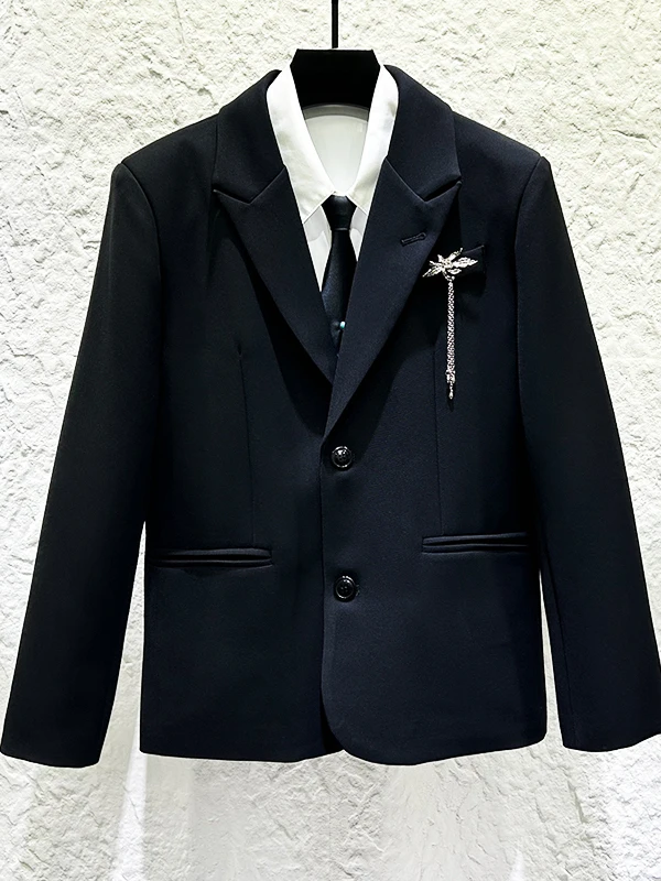 

Мужской повседневный костюм Bla, новинка весенней коллекции, модный, с матовым лацканом, декоративной булавкой, из полиэфирного волокна, с двойным разрезом сзади