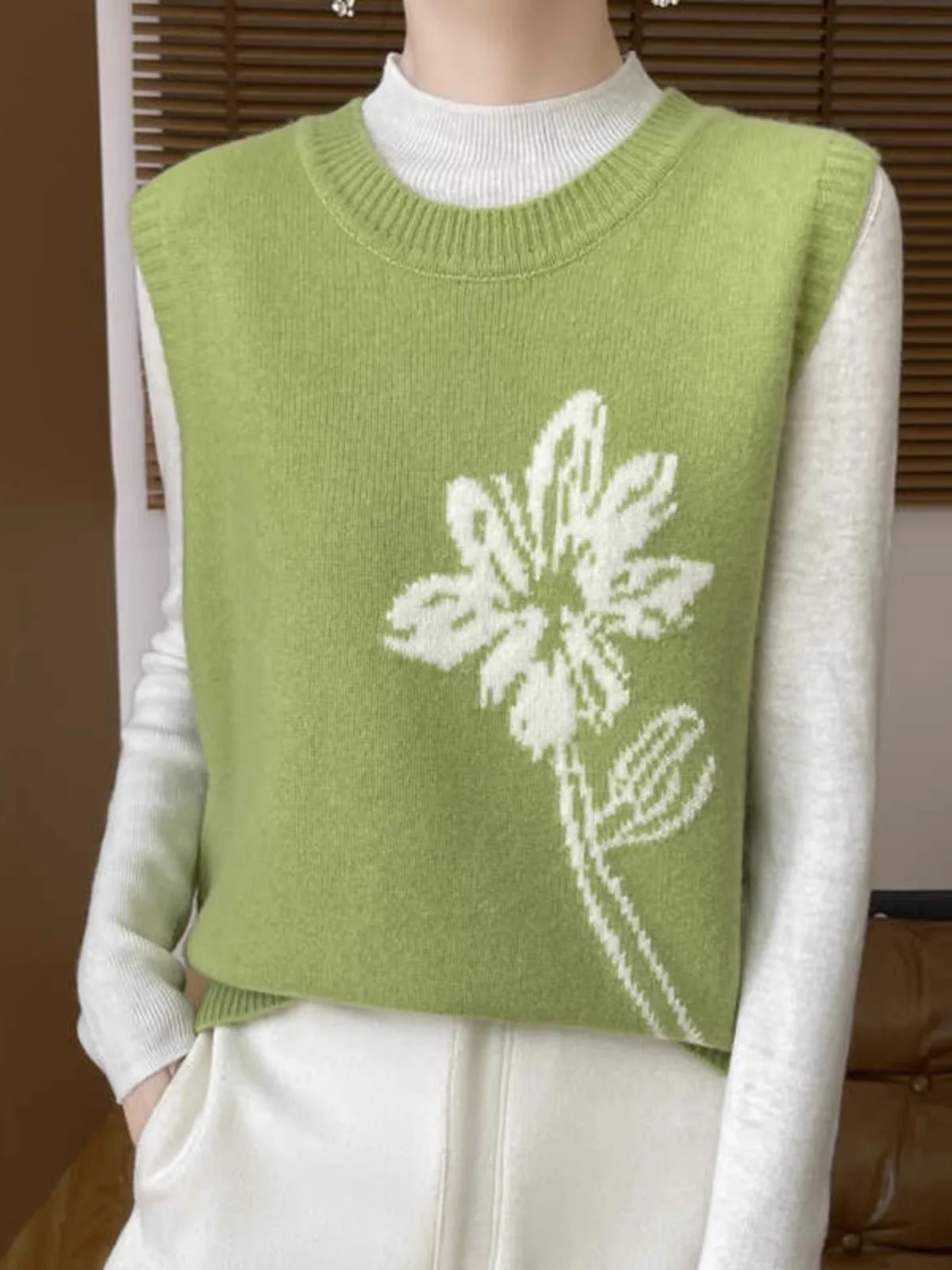 Jersey nuevo chaleco Casual cuello redondo cálido sólido bordado tejido sin mangas jerseys Otoño Invierno moda coreana suéter chaleco