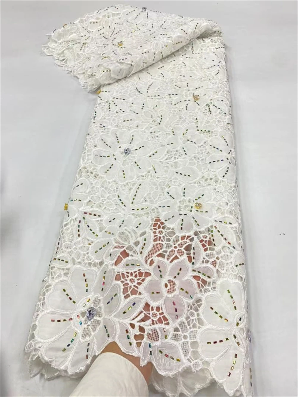 

Высококачественная африканская нигерийская тюлевая кружевная ткань с вышивкой и блестками, французская гипюровая ткань для вечеринок/свадебных платьев, 5 ярдов