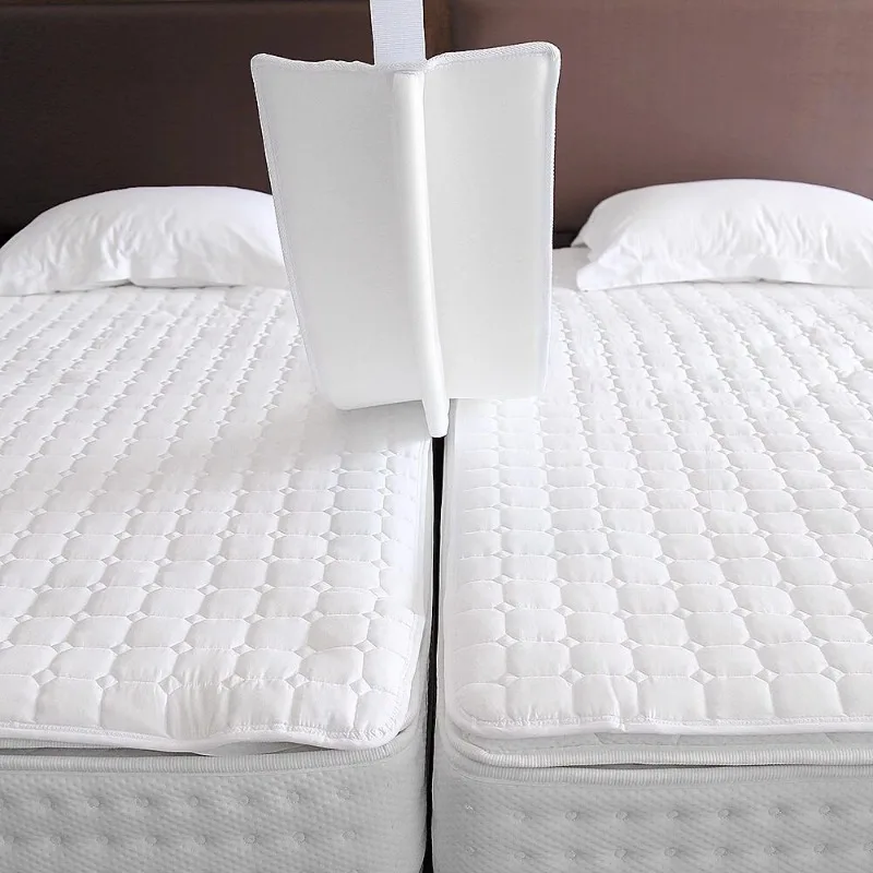 Hotel bed sharing artifact double mattress special connector bed seam filling gap filling t-type sponge strap removable