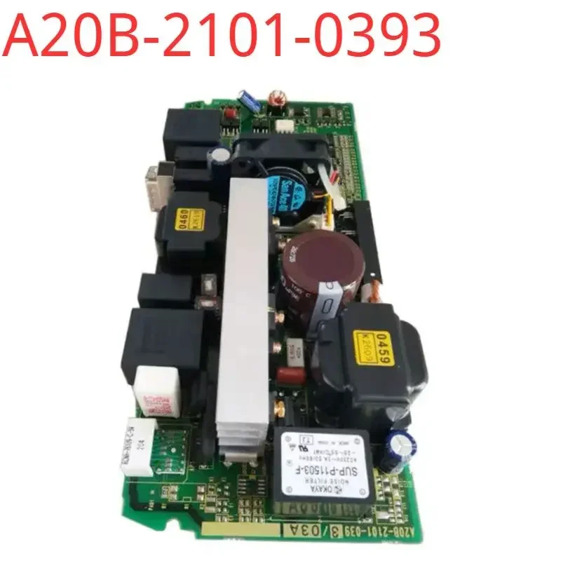 

Боковая панель блока питания Fanuc A20B-2101-0393 проверена, исправна.