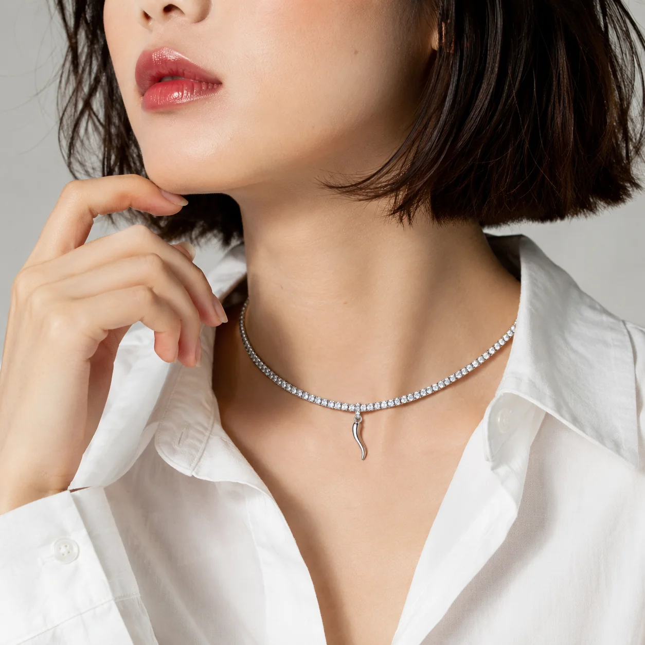 Stainless Steel Chili Pepper Pendant Necklace for Women Paperclip Rope Zircon Chain Minimalist Lucky Charm Jewelry Gift