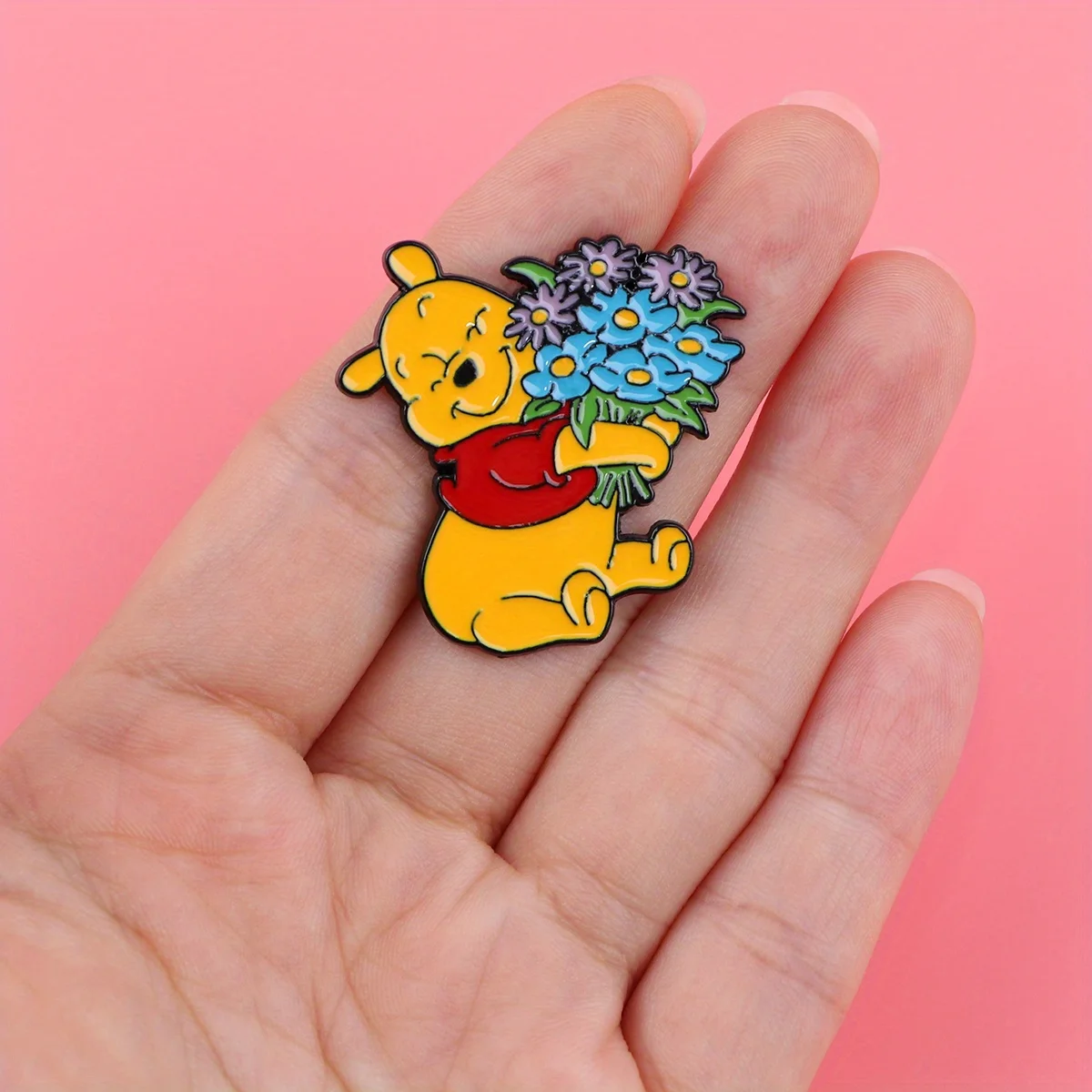 1 broche de Winnie de Winnie the Pooh, broches para mujer, regalos de ropa y complementos de moda, regalo de fiesta, accesorios para disfraces