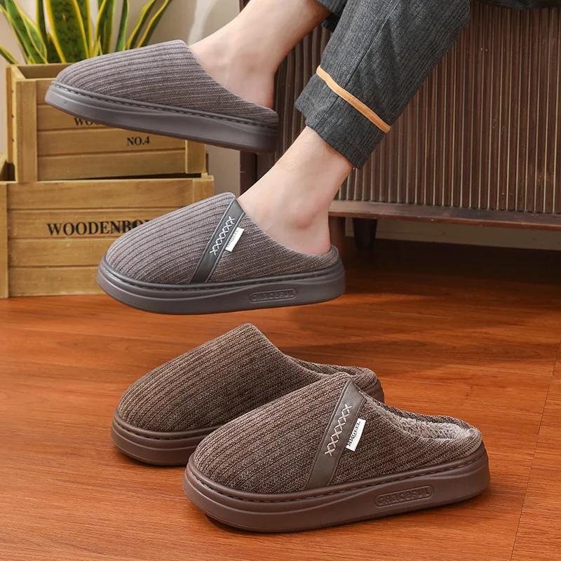

Cotton slippers for men in autumn and winter, warm at home with EVA thick sole, non slip and odorless foot slippers for men