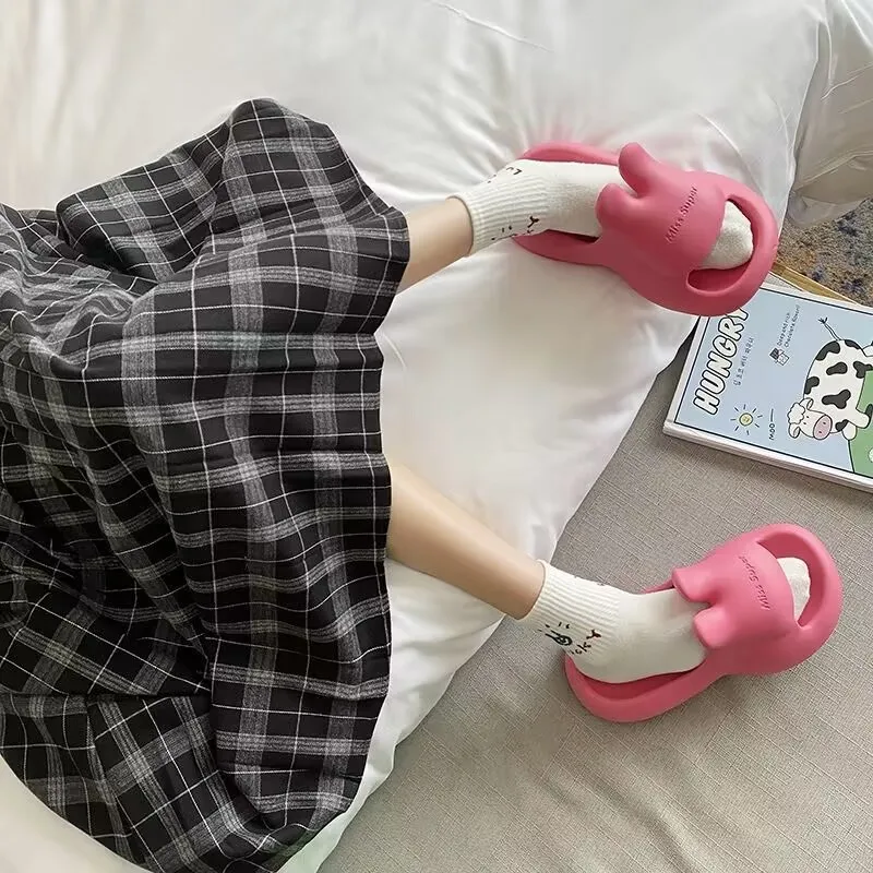 2023 New arrivel Summer flip flops External wear flip-flops eva solid color lightweight simple non-slip beach AW11