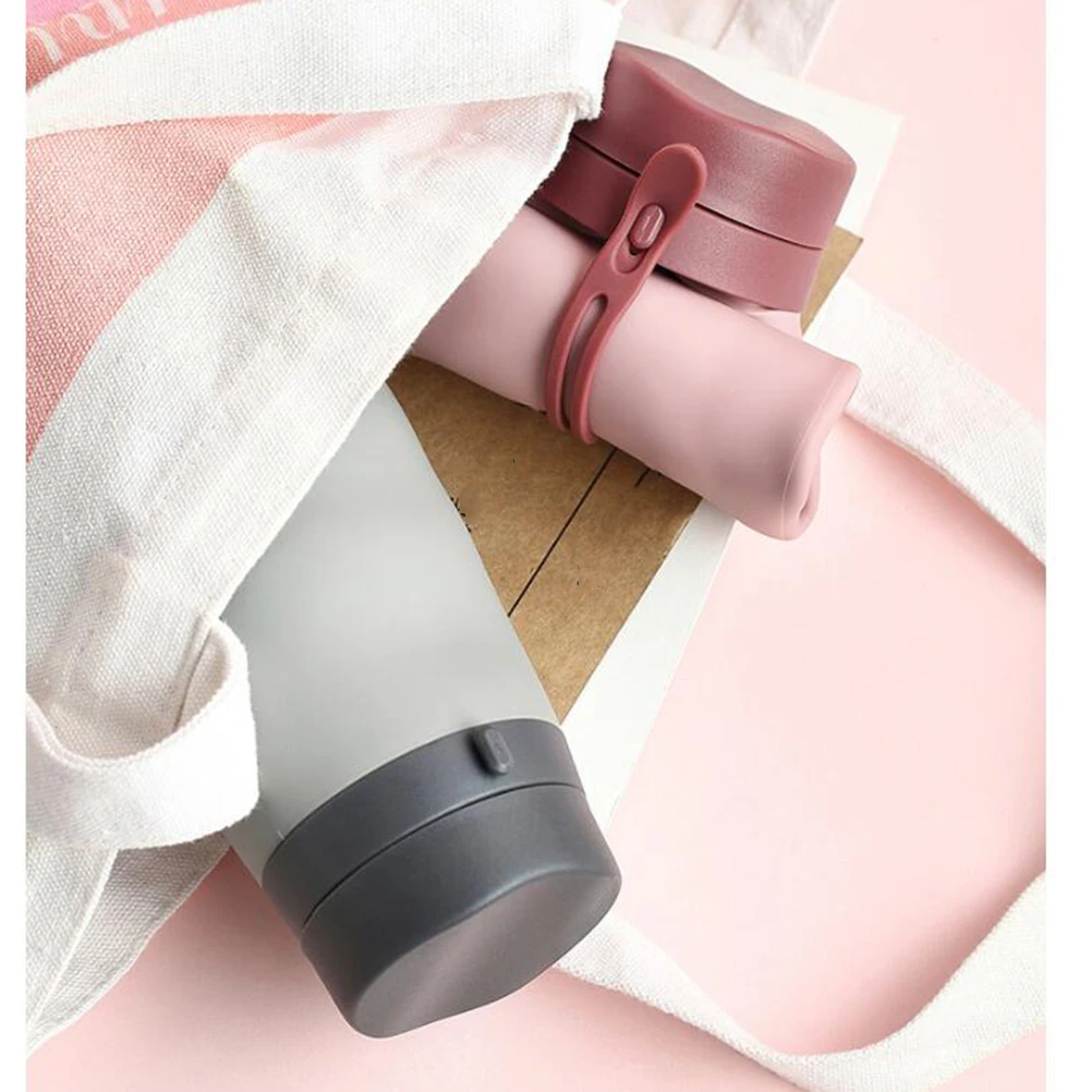 

Portable Water Bottle 600 ML Collapsible Silicone Foldable Sports Kettle Bottles Travel Mug Lightweight Compact Hot Cold Drinks
