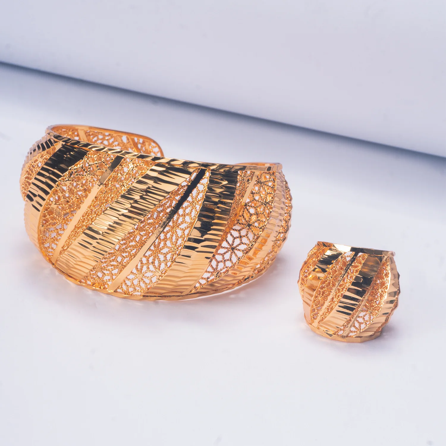 9999 gold bracelet - Dubai bride - Indian and Nigerian women's wedding jewelry wholesale - jadeite
