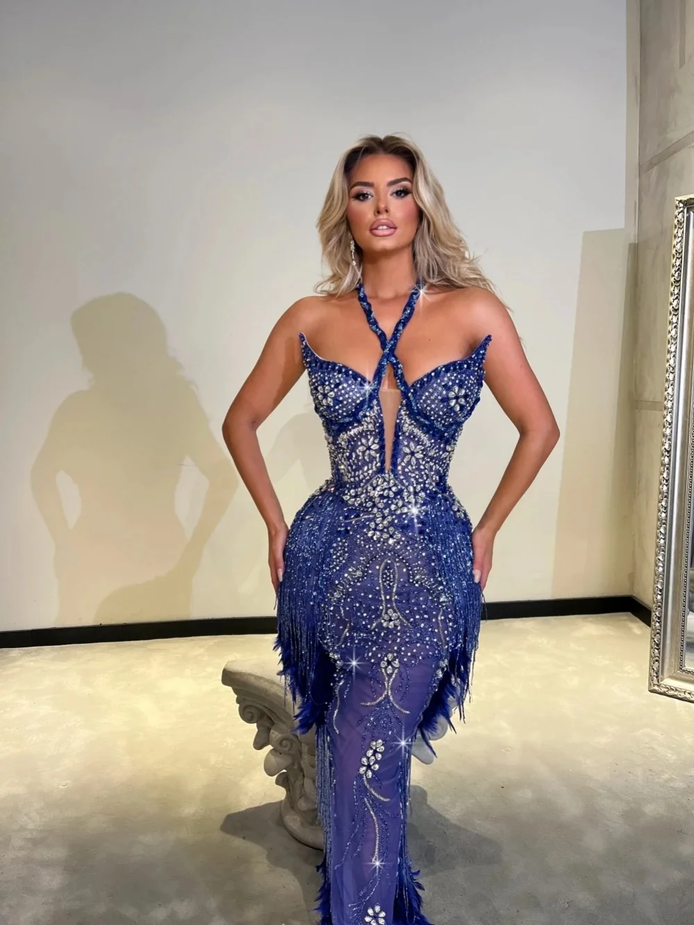 Gorgeous Evening Dresses Halter Crystal Prom Dress Tassel Sequins See Through Sleeveless Mermaid Party Gowns Vestidos De Noche