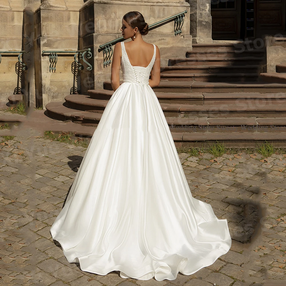 Sexy V Neck A Line Women's Wedding Dresses Sleeveless Vestidos De Novia Bride Gowns Customized Lace Backless Satin Vestidos Boda