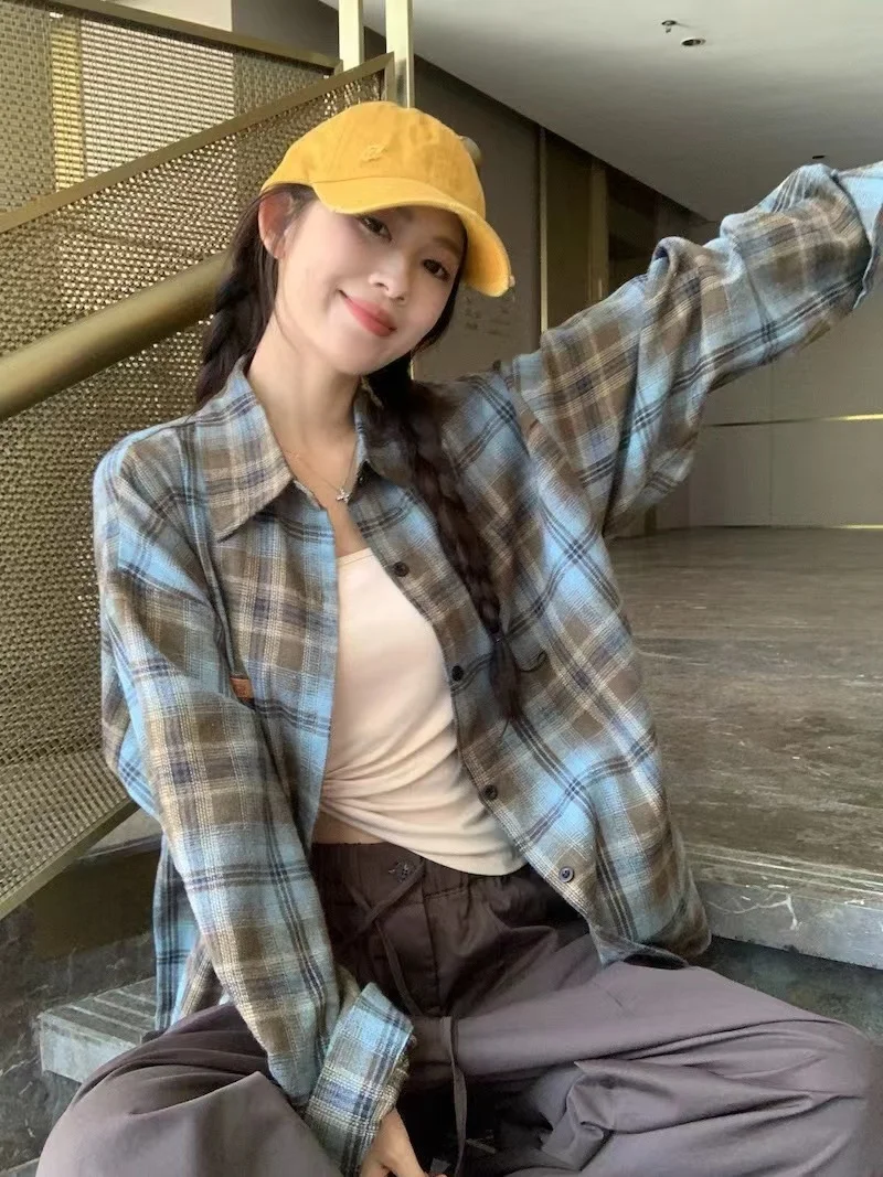 

Retro Hong Kong Style Long Sleeve Plaid Shirt Women's Loose Fit Spring Autumn Lazy Style Versatile Open Cardigan Shirt Couple...