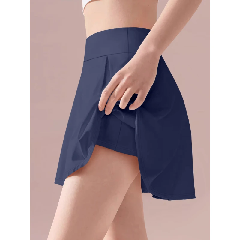 Falda de mujer Estilo deportivo Falda de seda de leche Falda plisada de color sólido versátil y cómoda Diseño de doble capa