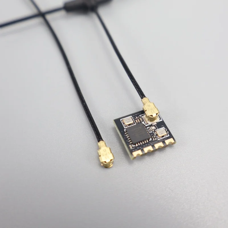 HappyModel EP1 EP2 2.4G ExpressLRS ELRS Nano جهاز استقبال طويل المدى لوحدة ES24TX RC طائرة FPV متوافقة مع LR4 LR7