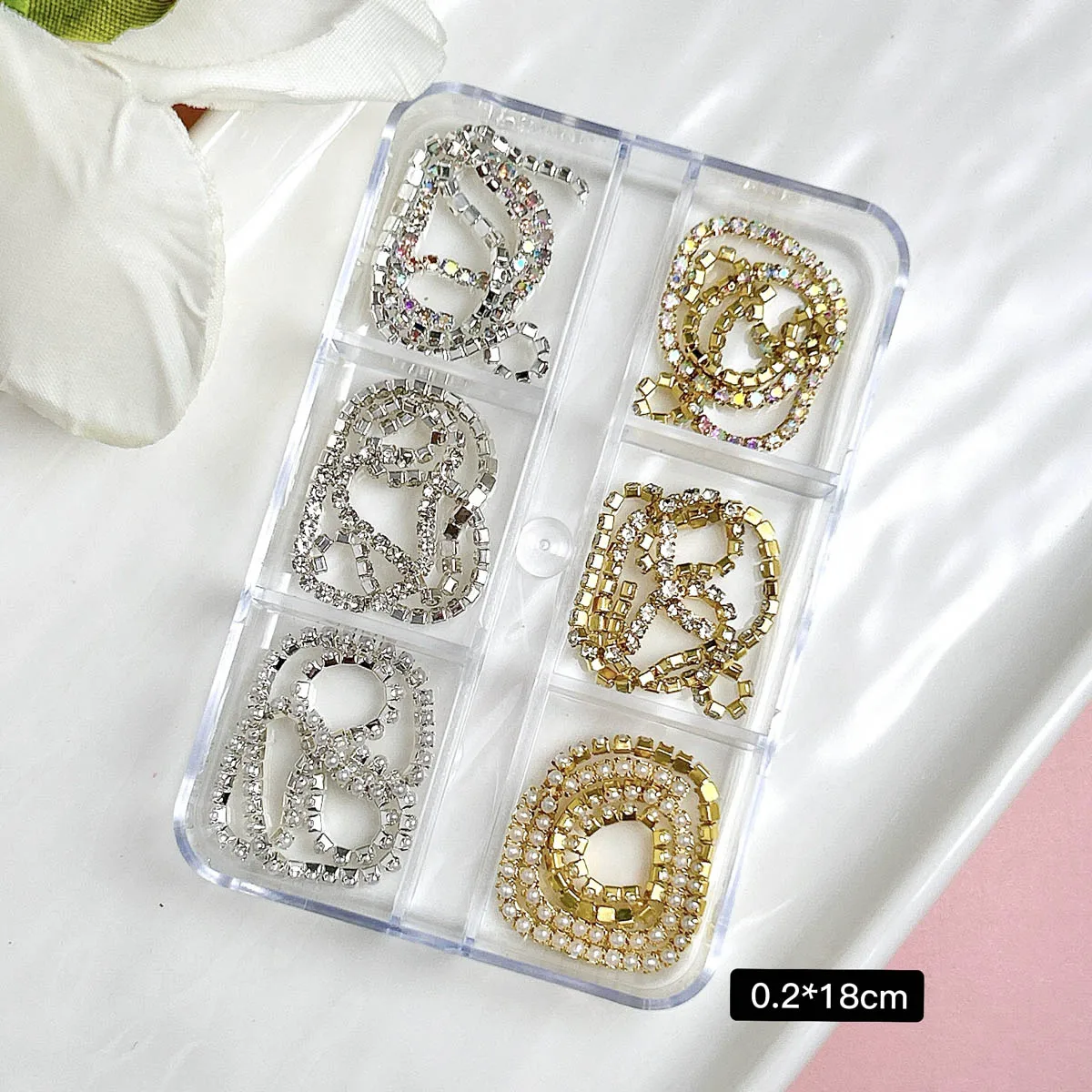 1Box Light Luxury Sparkling Rhinestones Inlaid Alloy Chain Nail Art Decorations Creative Gold Silver Bead Chain Nail Charms DIY