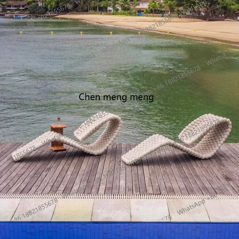 Outdoor bed rattan courtyard villa outdoor hotel B & B open-air rain and sun protection furniture