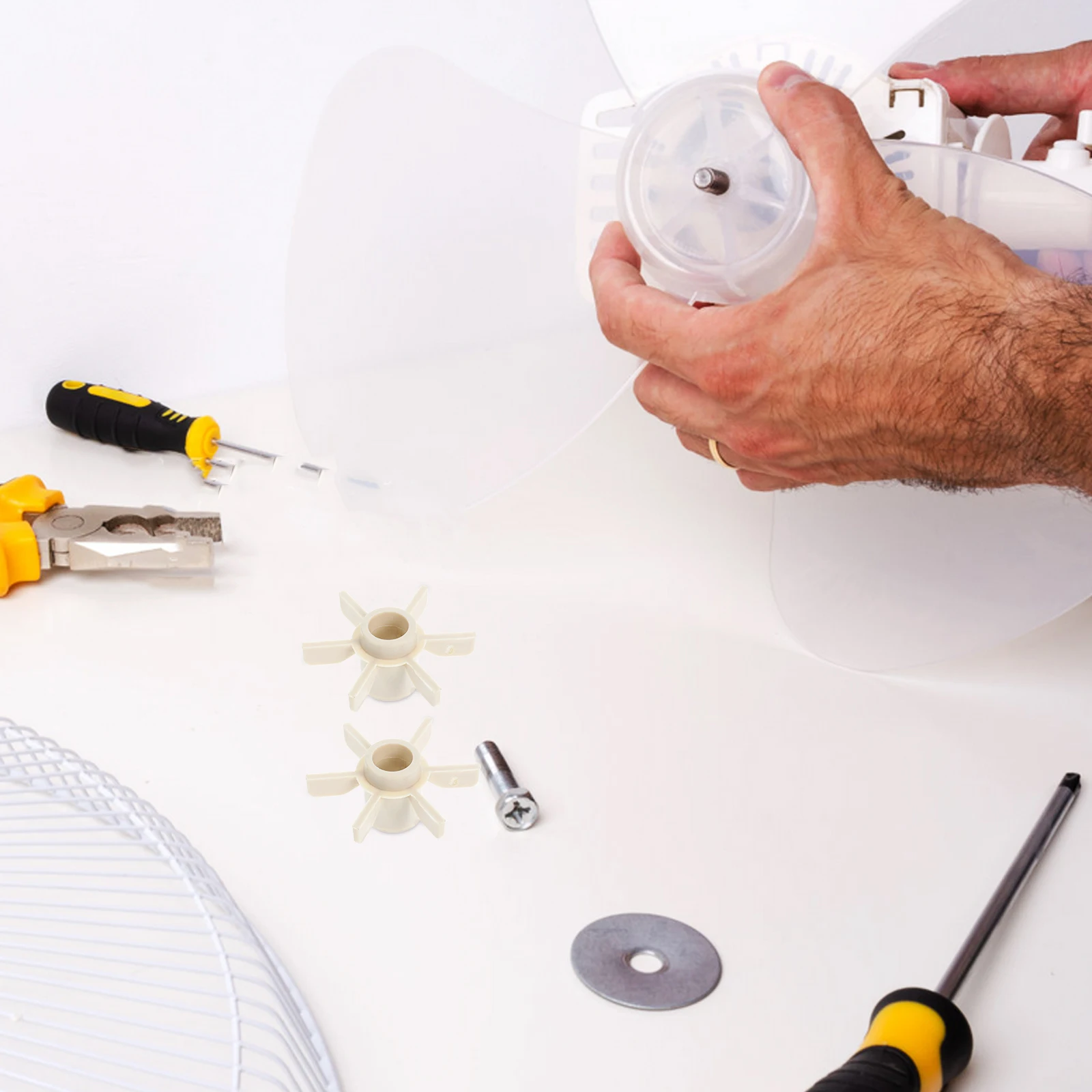 

Универсальный потолочный вентилятор, удлинитель цепи с дистанционным управлением, электрический затемняющий переключатель, охлаждающий двигатель, тянет запасные части, нагрев для сарая