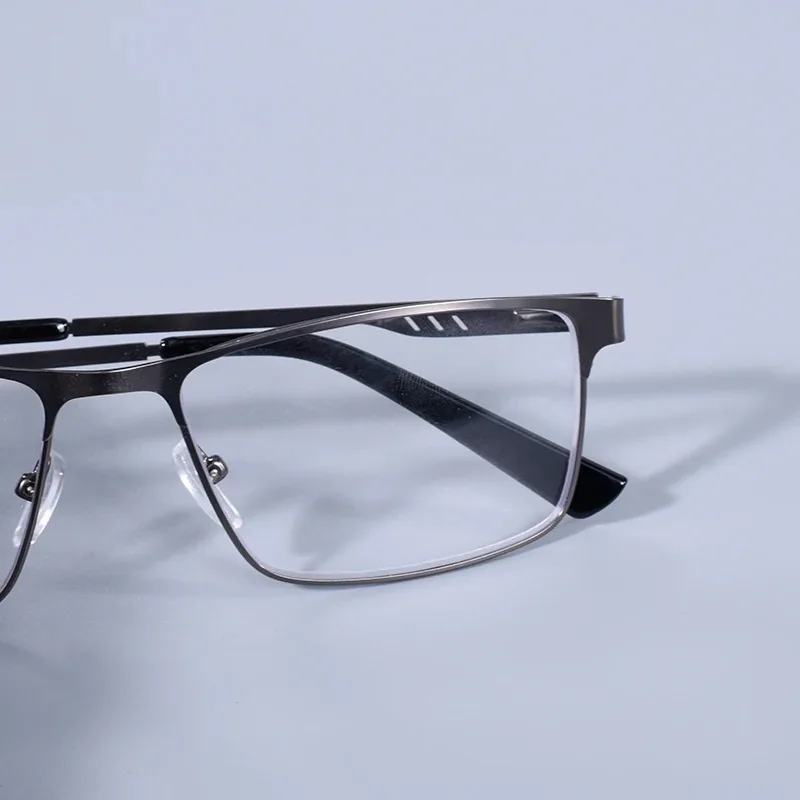 +0,75 1,25 1,5 1,75 2,0 2,25 2,75 Anti-Blaulicht Herrenbrille Quadratischer Metallrahmen Große Lesebrille Presbyopie-Brille Gafas Lectura – Detail 25