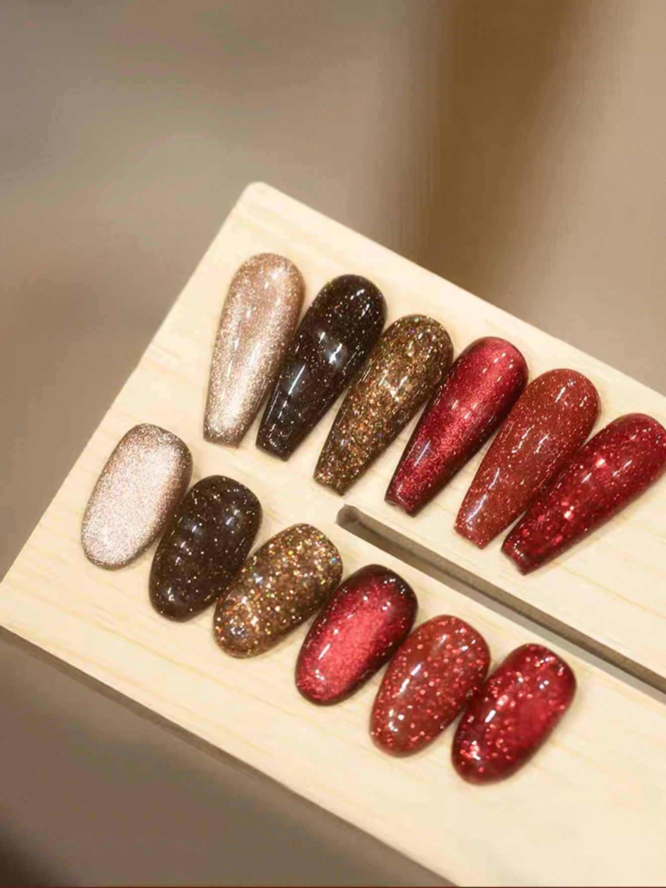 1/6PCS 2025 New Autumn and Winter Nail Art Red Diamond Crushed Diamond Burgundy Crystal Cat Eye Gel Nail Polish, Lasts 28 Days
